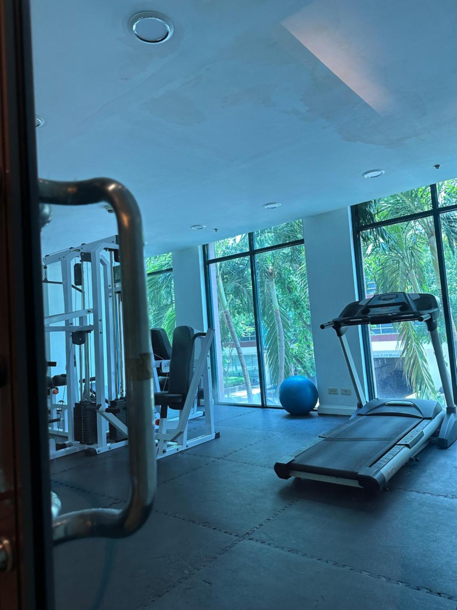 Studio One Condominium, Alabang - Bluu - Fiber Wi-Fi, Netflix-Ready Muntinlupa City Εξωτερικό φωτογραφία